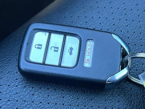 Used 2014 Honda Accord EX-L image 31