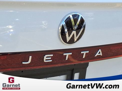 New 2026 Volkswagen Jetta SE image 12