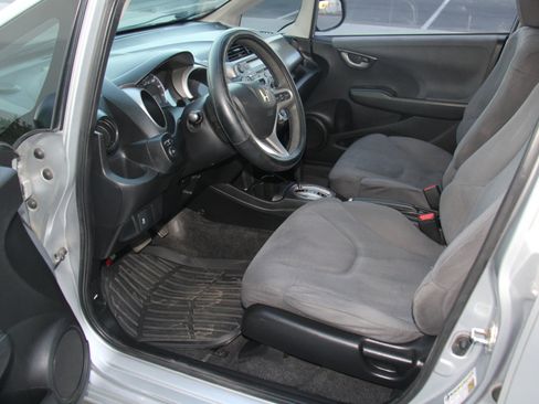 Used 2013 Honda Fit image 17