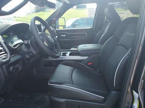 New 2026 RAM 3500 Laramie AWD/4WD image 13