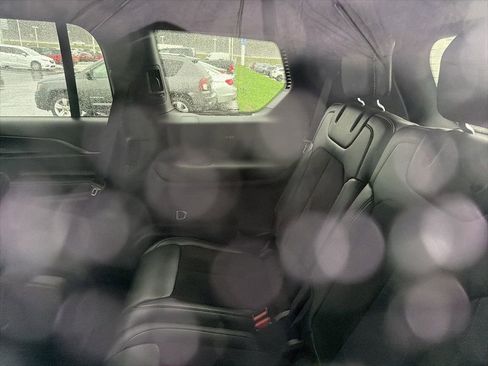 Used 2025 Jeep Grand Cherokee L Altitude image 10