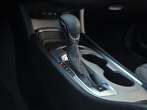 Used 2024 Chevrolet Malibu LT image 24