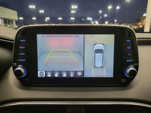 Used 2020 Hyundai Santa Fe Limited w/ Cargo Package image 19