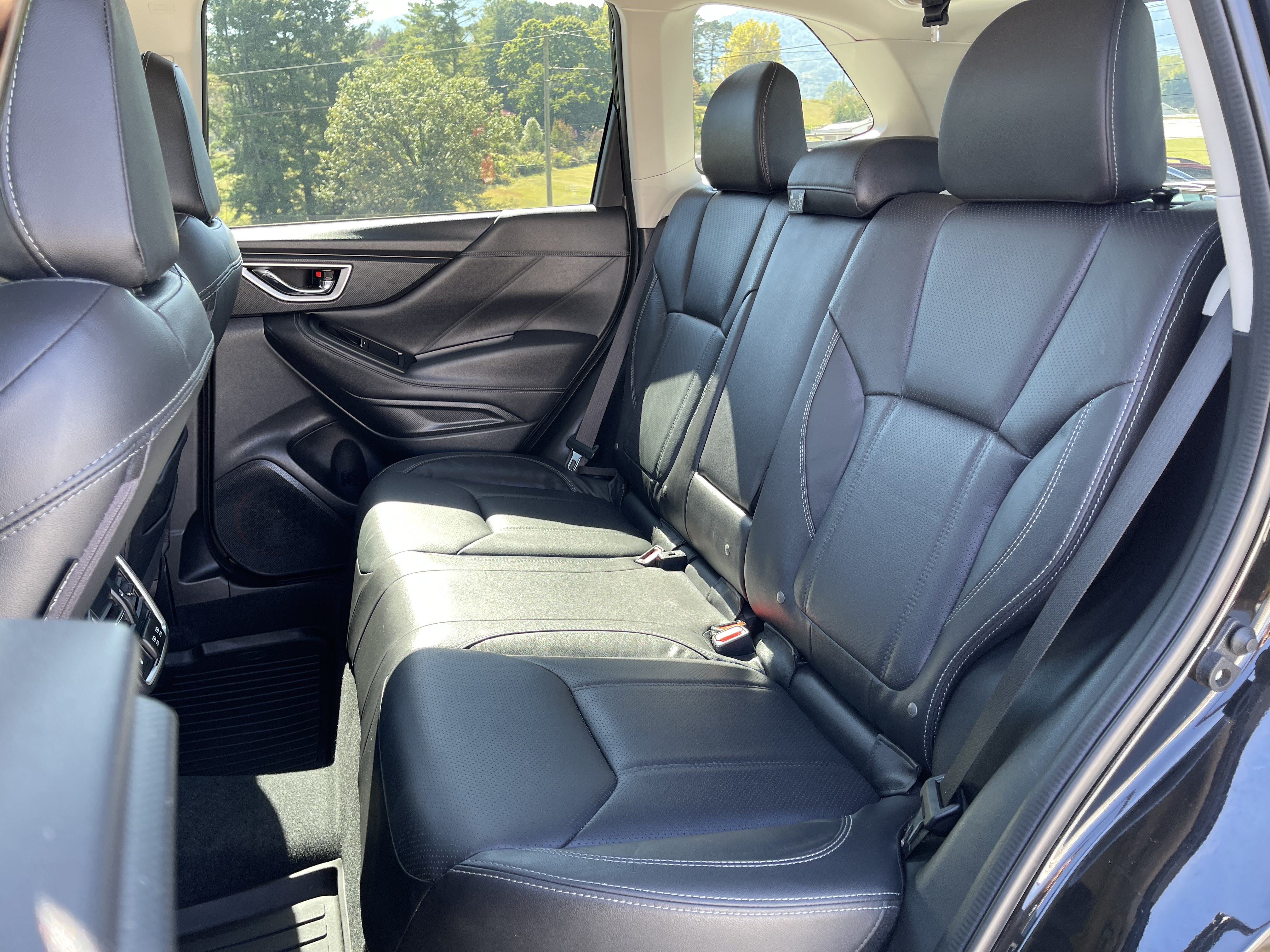 Used 2022 Subaru Forester Touring AWD/4WD image 11