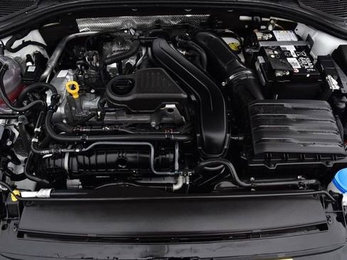 Certified 2025 Volkswagen Jetta Sport image 23