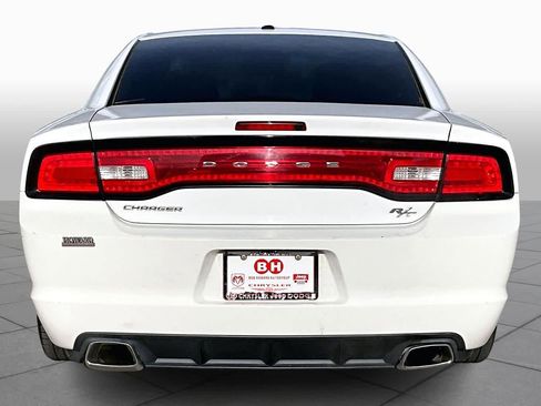 Used 2014 Dodge Charger R/T image 6