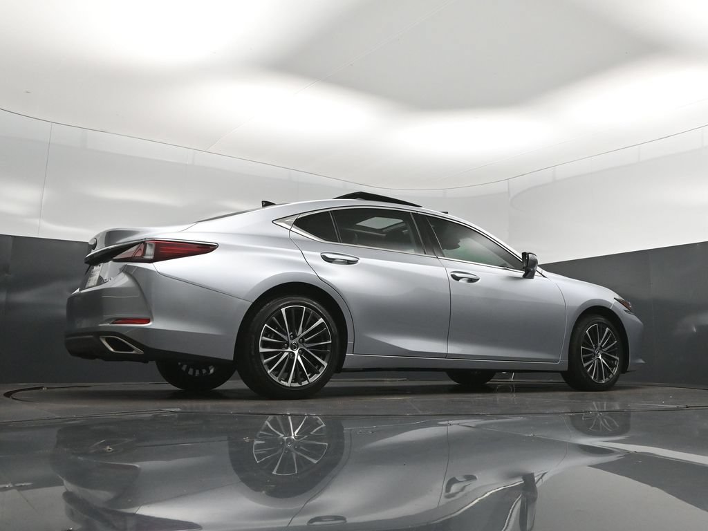 Used 2025 Lexus ES 350 w/ Premium Package FWD image 41