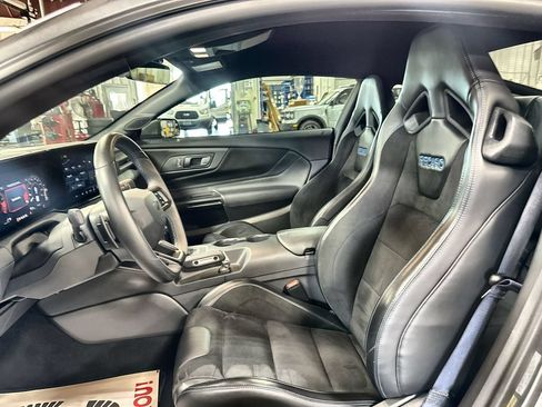 Used 2025 Ford Mustang Dark Horse RWD image 12