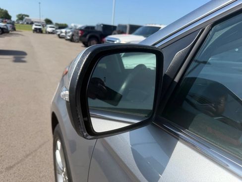 Used 2023 Ford Edge Titanium AWD/4WD image 10