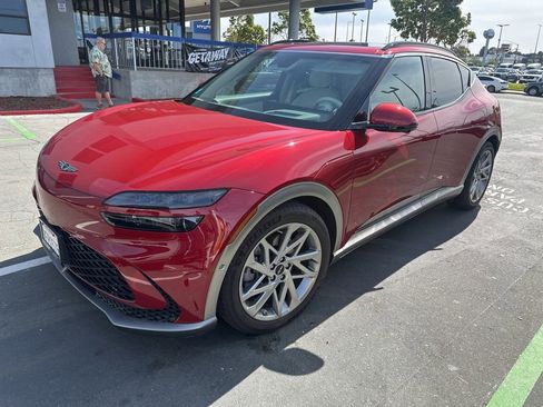 Used 2023 Genesis GV60 Advanced image 3