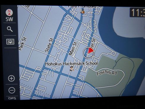 Certified 2021 Toyota Highlander XLE image 15