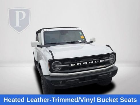 Used 2024 Ford Bronco Outer Banks AWD/4WD image 16