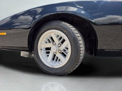 Used 1989 Pontiac Firebird Coupe RWD image 31