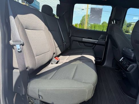 Used 2022 Ford F150 XLT w/ Equipment Group 302A High AWD/4WD image 17