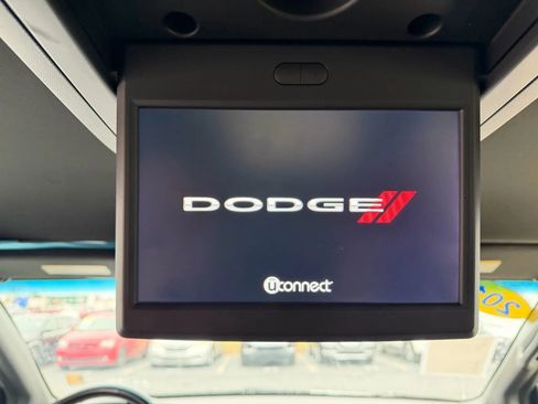 Used 2017 Dodge Grand Caravan SE image 15