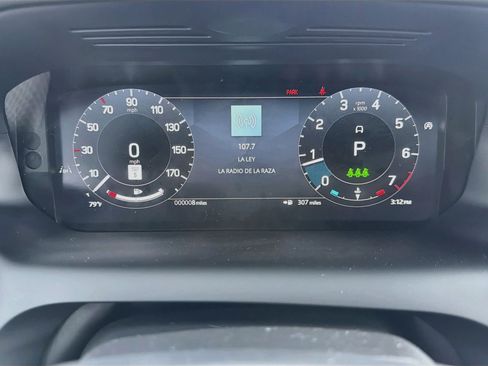 New 2026 Land Rover Discovery Sport Landmark AWD/4WD image 40