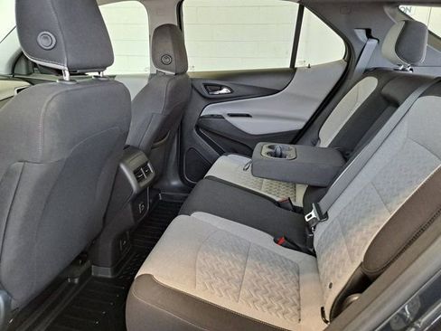 Used 2022 Chevrolet Equinox LT FWD image 26