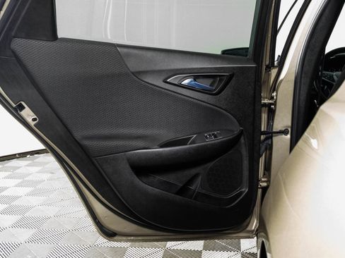 Used 2022 Chevrolet Malibu LS image 34