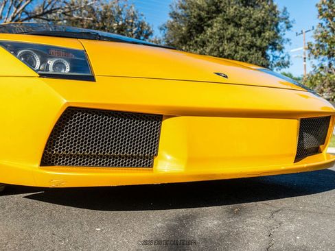 Used 2004 Lamborghini Murcielago Coupe image 54