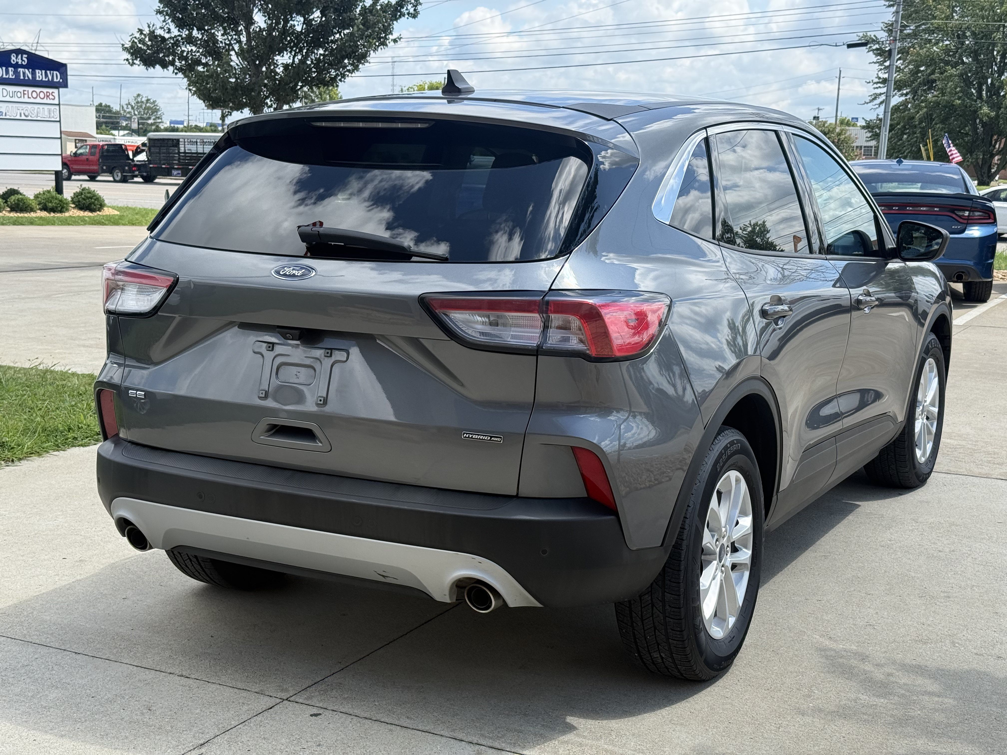 Used 2022 Ford Escape SE AWD/4WD image 7