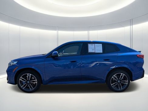 Used 2025 BMW X2 xDrive28i w/ M Sport Package AWD/4WD image 7