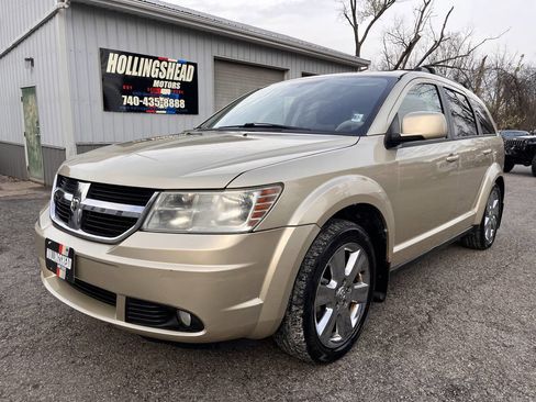 Used 2010 Dodge Journey SXT w/ Rear Seat Video Group image 8