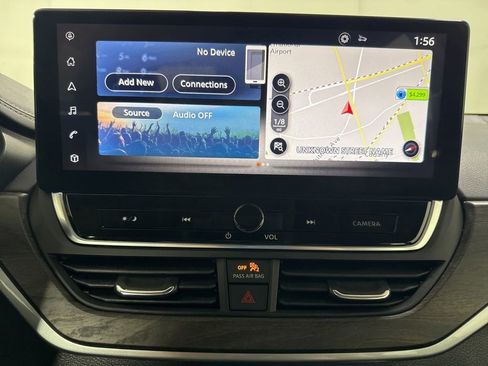 Used 2023 Nissan Altima 2.5 SL FWD image 25