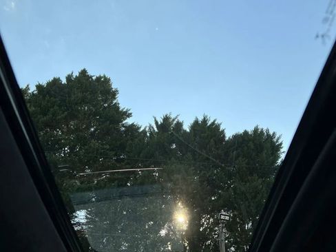 Used 2023 GMC Sierra 1500 Denali Ultimate image 18