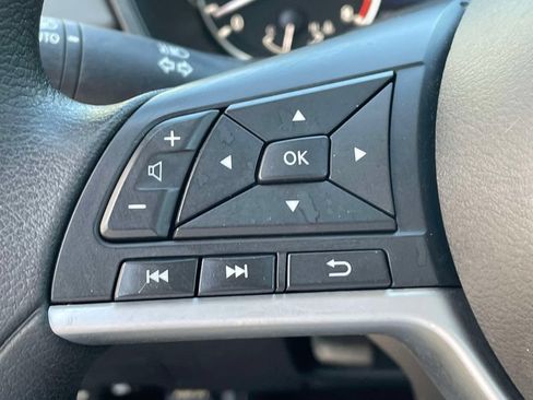 Used 2021 Nissan Altima 2.5 SV FWD image 30