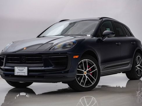 Used 2023 Porsche Macan S w/ Premium Package Plus AWD/4WD image 1