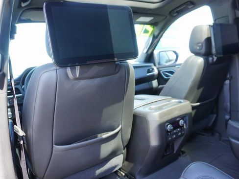 Used 2021 Chevrolet Tahoe RST w/ Luxury Package image 21