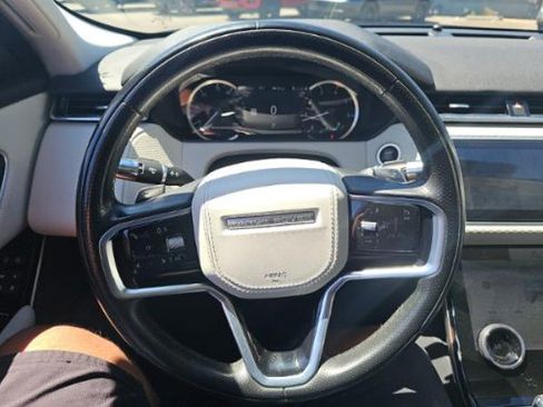 Used 2022 Land Rover Range Rover Velar S AWD/4WD image 5