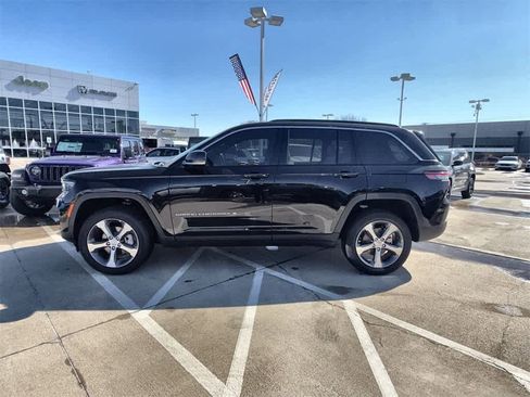 New 2025 Jeep Grand Cherokee Limited image 3