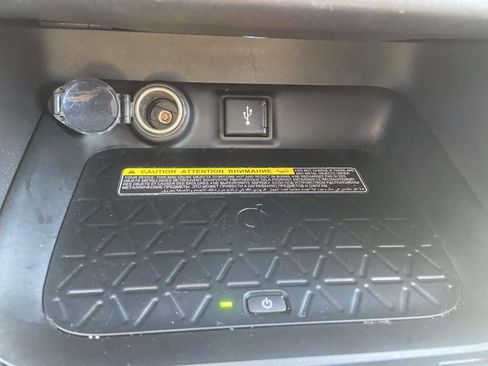 Used 2020 Toyota RAV4 XSE image 30