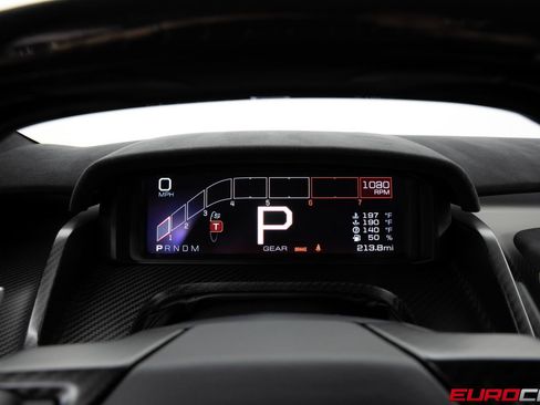 Used 2020 Ford GT Carbon Series RWD image 44
