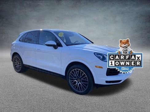 Used 2021 Porsche Cayenne AWD/4WD image 2