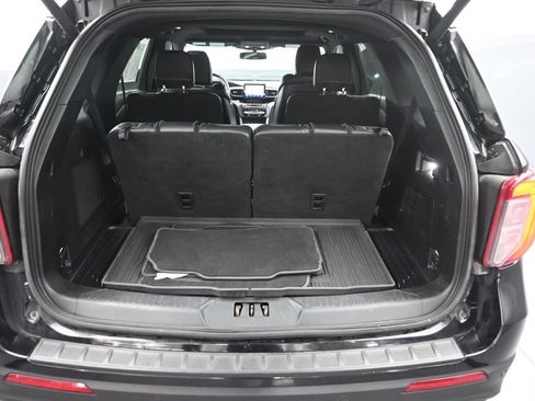 Used 2020 Ford Explorer ST AWD/4WD image 12