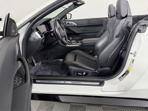Certified 2023 BMW M4 xDrive Competition image 11