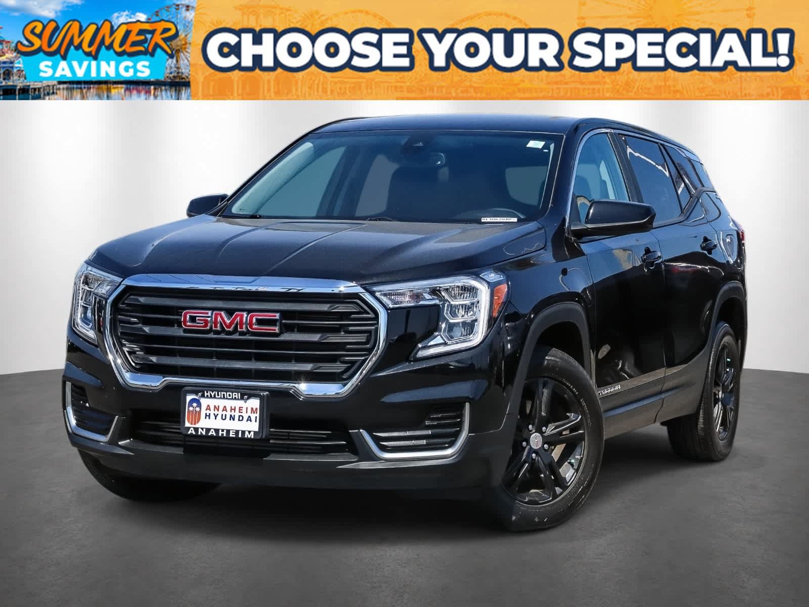Used 2024 GMC Terrain SLE AWD/4WD image 1