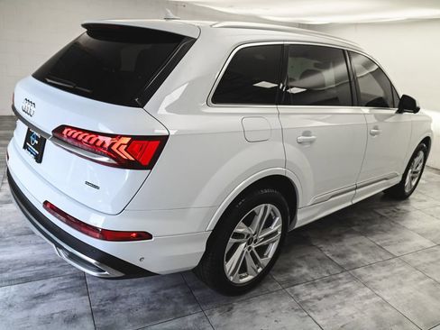 Used 2023 Audi Q7 3.0T Premium w/ Convenience Package AWD/4WD image 6