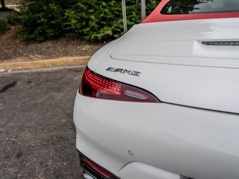 Used 2022 Mercedes-Benz SL 55 AMG 4MATIC image 25