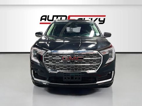 Used 2024 GMC Terrain Denali w/ Black Diamond Edition AWD/4WD image 2