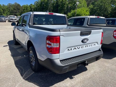 New 2026 Ford Maverick XLT w/ XLT Luxury Package AWD/4WD image 9