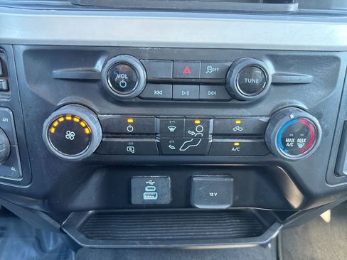 Used 2025 Ford F250 XLT image 25