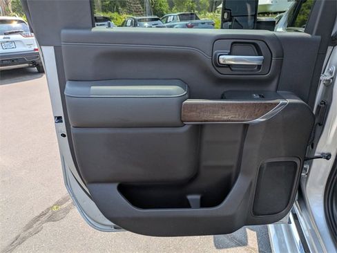 Used 2022 GMC Sierra 2500 Denali image 28