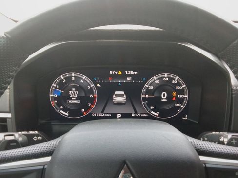 Used 2023 Mitsubishi Outlander SEL Black Edition image 15