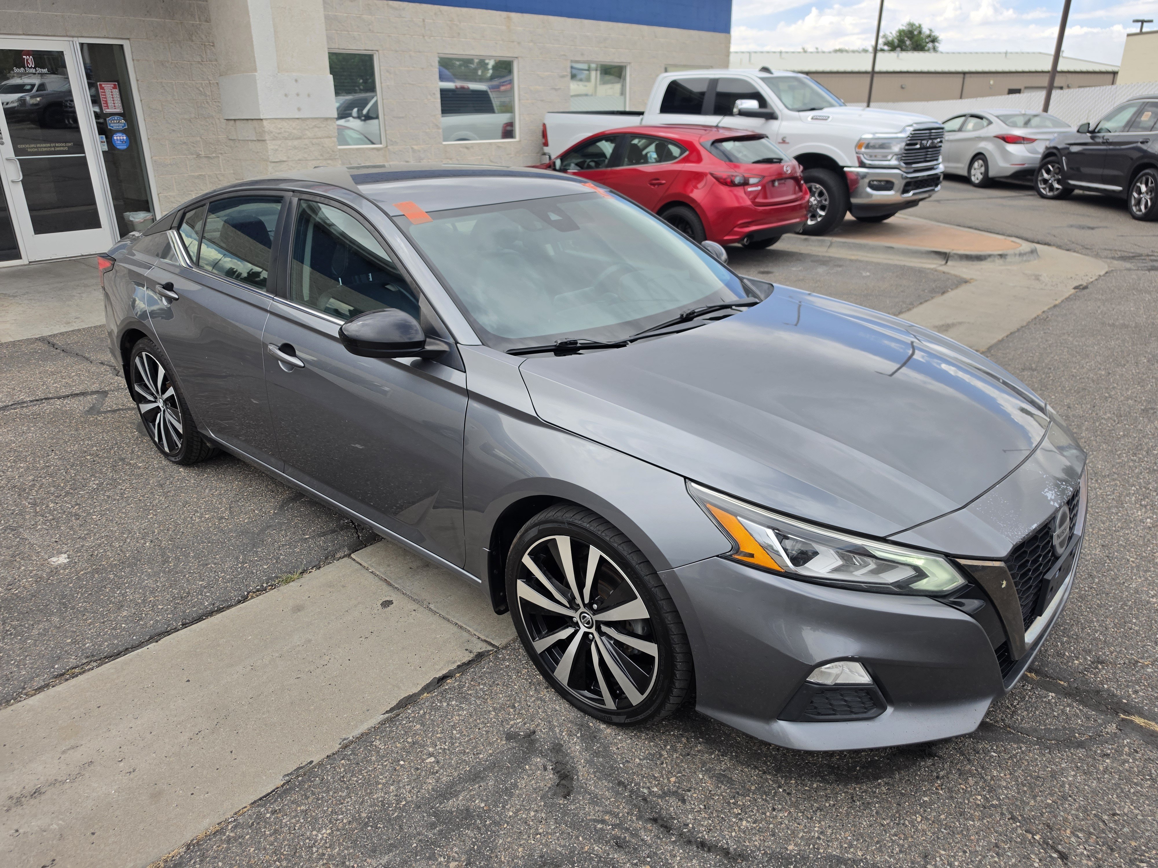 Used 2020 Nissan Altima 2.5 SR FWD image 9