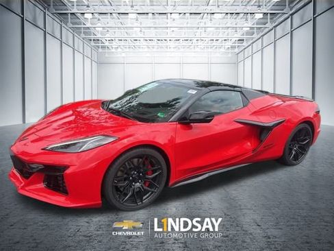 New 2025 Chevrolet Corvette Z06 w/ Stealth Interior Trim Package image 32