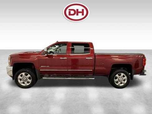 Used 2019 Chevrolet Silverado 2500 LTZ w/ Duramax Plus Package image 9