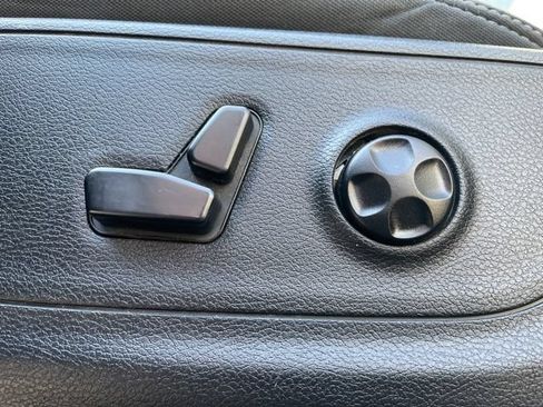 Used 2021 RAM 1500 Big Horn AWD/4WD image 14
